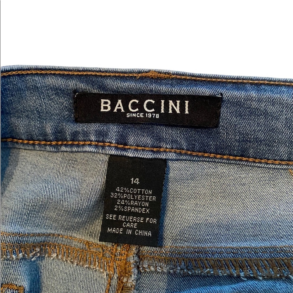 Baccini - Picture 2 of 3